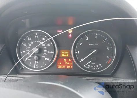 2013 BMW X1 xDrive28I из США, поврежденный, VIN WBAVL1C55DVR88442